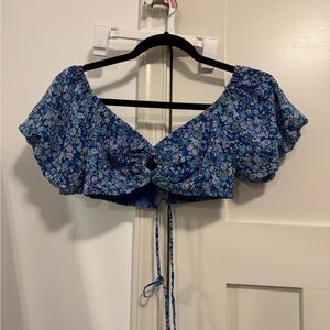 Target Blue and White Flutter Sleeve Crop Blouse